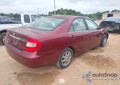2004 Toyota Camry Le z USA, uszkodzony, nr VIN 4T1BE32K94U322253